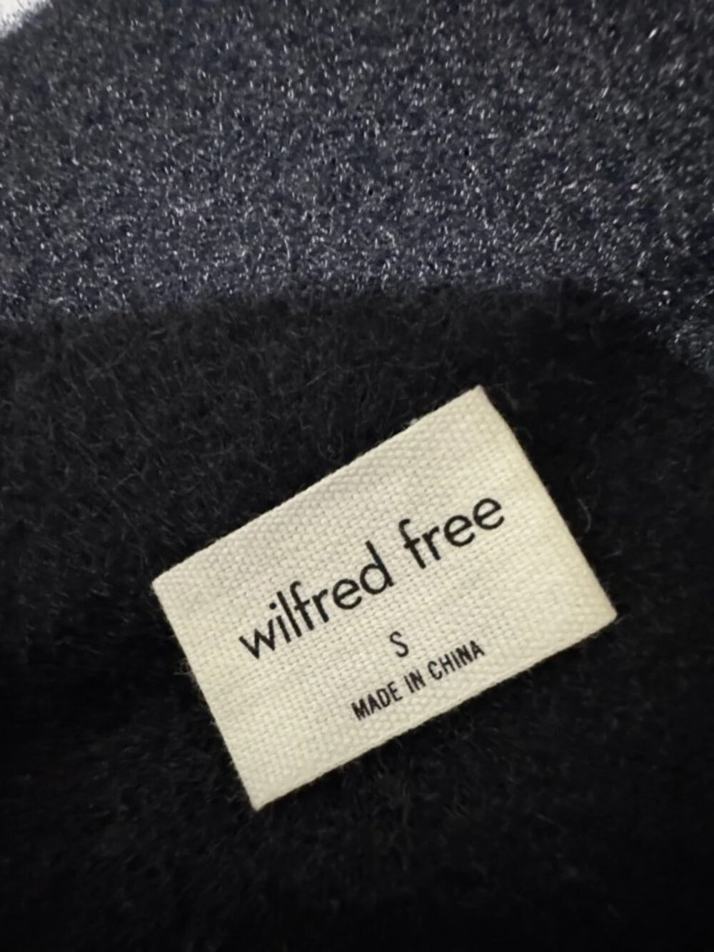 Wilfred Free Size Small Black Knit Midi Skirt Nylon Elastic Waist Minimalist S - Picture 5 of 7